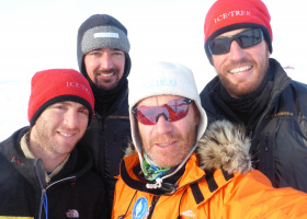 Icetrek Celsius Hat Team