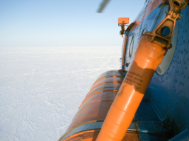 North-Pole-Flight-over-Arctic-Ocean.jpg#asset:1172:thumb